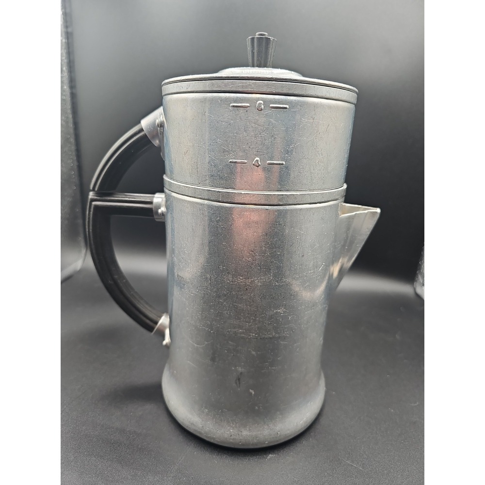 Vintage WEAR-EVER No. 2206 , 2-4-6 Cup Aluminum Coffee Pot 1940s